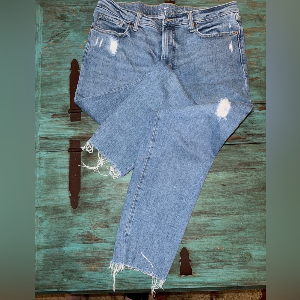 Like New Old Navy High Rise O.G Straight Med/light wash w/Secret Smooth Pockets